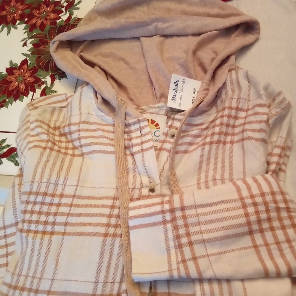 NWT C&C California Shacket - Picture 9 of 13